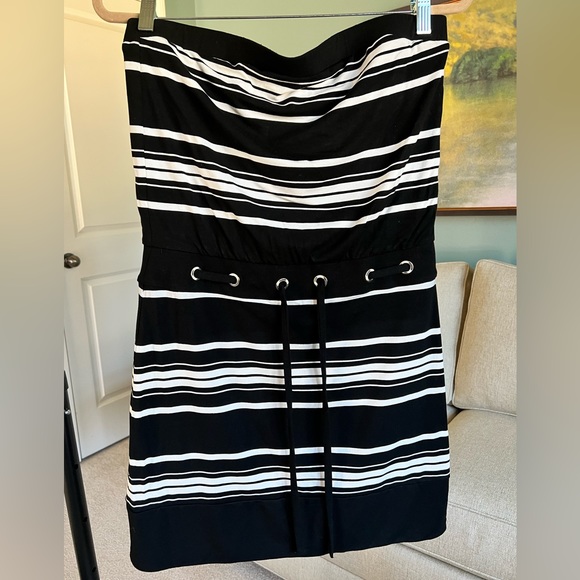 White House Black Market Dresses White House Black Market Black And